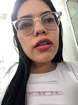 CarlaSpenser online show from 6, 6, 2026