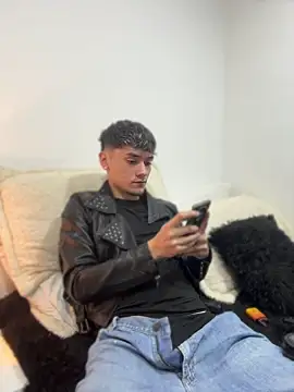 martin18 dirty online show from 18, 4, 2026