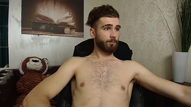 Snapshot of KyloEast chatting on 15, 6, 2026 KyloEast online show from 15, 6, 2026