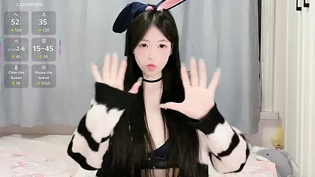 XiaoMei-iiiiii online show from 29, 4, 2026