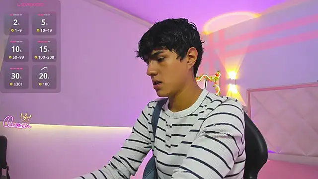 Snapshot of Damian_tay chatting on 22, 7, 2026 Damian tay online show from 22, 7, 2026