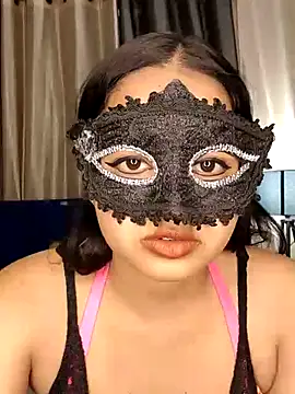 couple hot43 online show from 27, 5, 2026