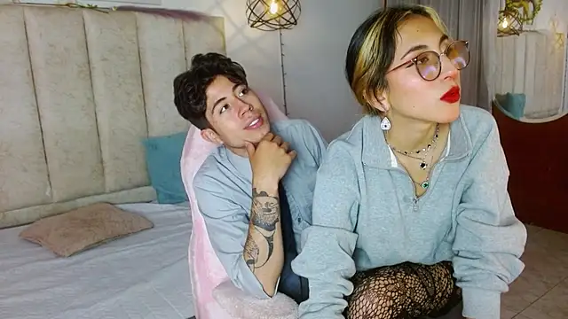 mrandmrsvixencs online show from 24, 4, 2026