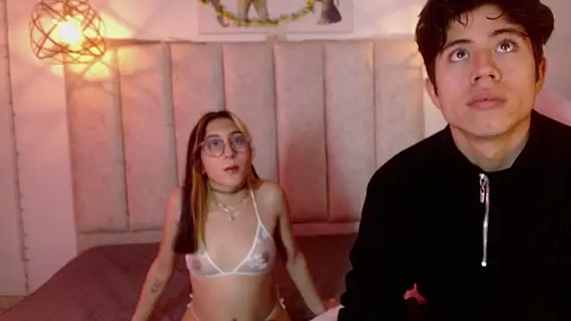 mrandmrsvixencs online show from 30, 5, 2026
