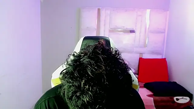 Yosepp cum online show from 17, 4, 2026