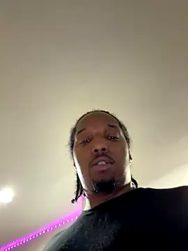 Snapshot of Thatyoungboy01 chatting on 13, 11, 2025 Thatyoungboy01 online show from 13, 11, 2025