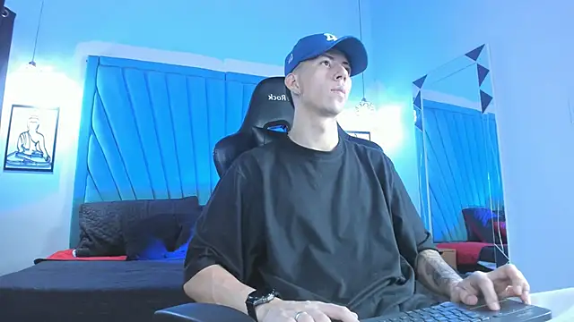 OliverThompsonJS online show from 12, 5, 2026