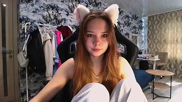 Snapshot of Princess_Mira chatting on 3, 8, 2026 Princess Mira online show from 3, 8, 2026