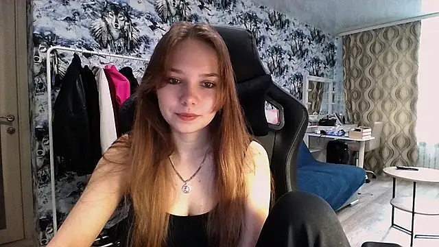 Snapshot of Princess_Mira chatting on 5, 8, 2026 Princess Mira online show from 5, 8, 2026