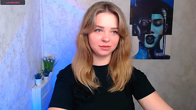 NicoleAura online show from 19, 5, 2026