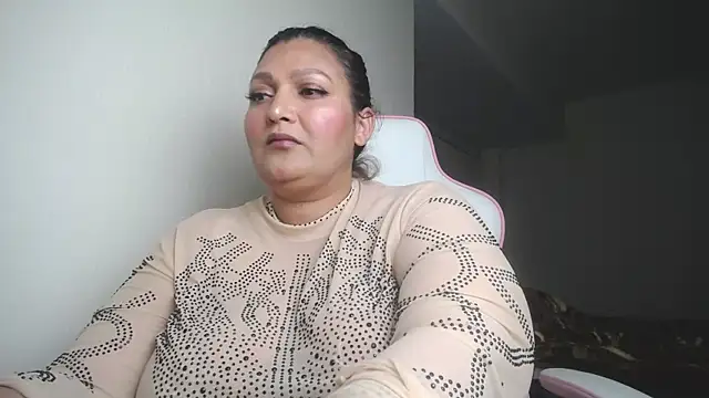 HeyMilani online show from 17, 4, 2026