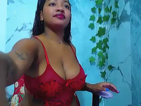 Brunett sexy1 online show from 22, 4, 2026
