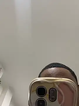 Juan esteban7 online show from 18, 4, 2026