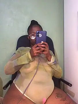 TheEmpressLushXO online show from 18, 4, 2026