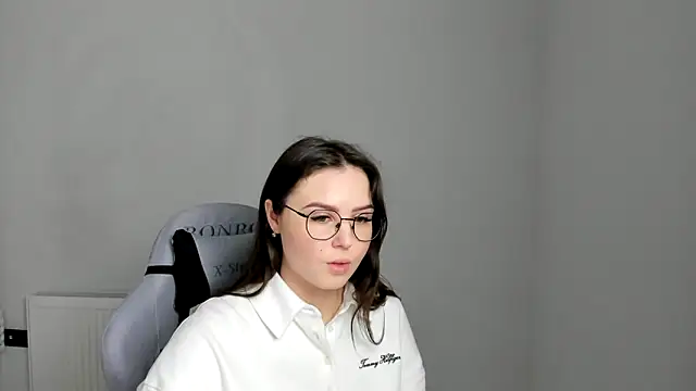 Regina cute  online show from 30, 4, 2026