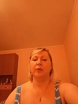 I amVeronicle online show from 26, 6, 2026
