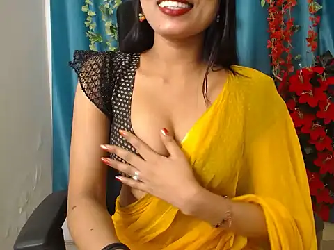 Naughtyy Ranii01 online show from 14, 5, 2026