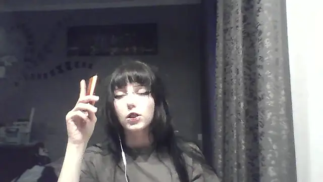 Snapshot of ChargedReign chatting on 27, 4, 2026 ChargedReign online show from 27, 4, 2026