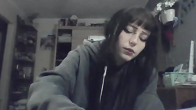 Snapshot of ChargedReign chatting on 18, 5, 2026 ChargedReign online show from 18, 5, 2026
