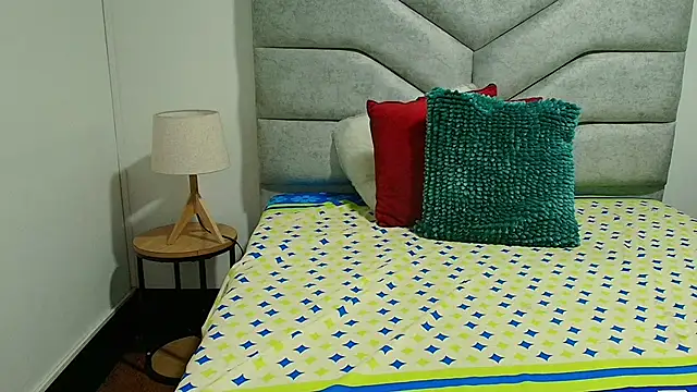 fernanda not swee online show from 29, 4, 2026