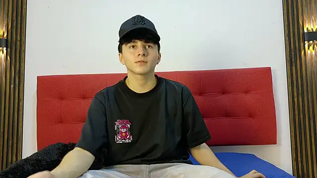 LunayDream online show from 30, 4, 2026