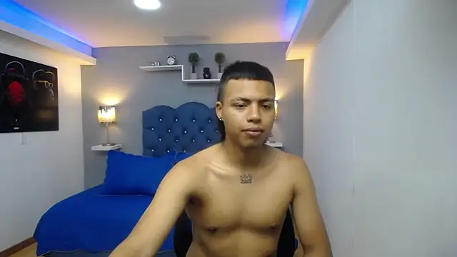 jacke stonne  online show from 20, 4, 2026