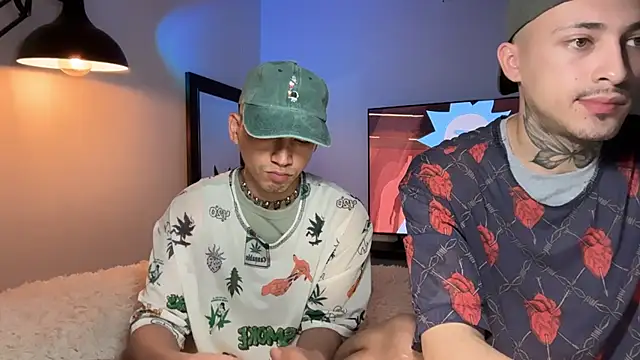 Snapshot of Noah_and_Steven chatting on 23, 7, 2026 Noah and Steven online show from 23, 7, 2026
