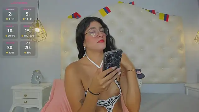 Snapshot of ninaavelvett chatting on 13, 7, 2026 ninaavelvett online show from 13, 7, 2026