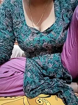 Misty-Meya online show from 5, 5, 2026