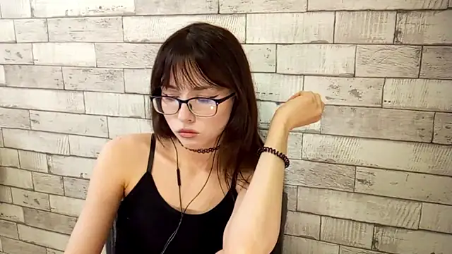 DelicaBrome online show from 14, 5, 2026