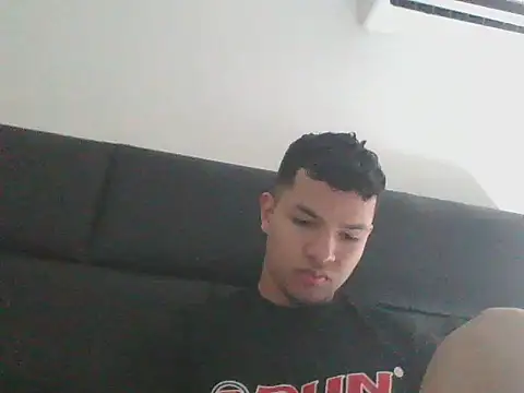 Hunteerm online show from 19, 4, 2026