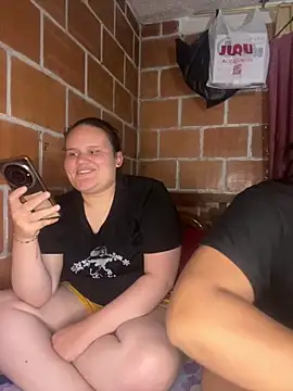 Snapshot of Candelita-hott chatting on 2, 7, 2026 Candelita-hott online show from 2, 7, 2026