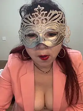 lucy-698 online show from 1, 5, 2026
