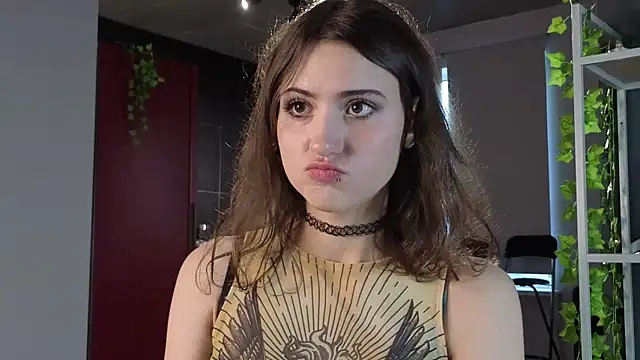 Snapshot of lovergirl4me chatting on 3, 5, 2026 lovergirl4me online show from 3, 5, 2026