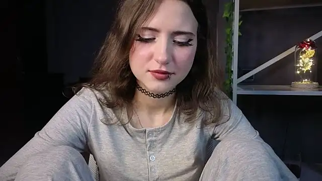 Snapshot of lovergirl4me chatting on 20, 6, 2026 lovergirl4me online show from 20, 6, 2026