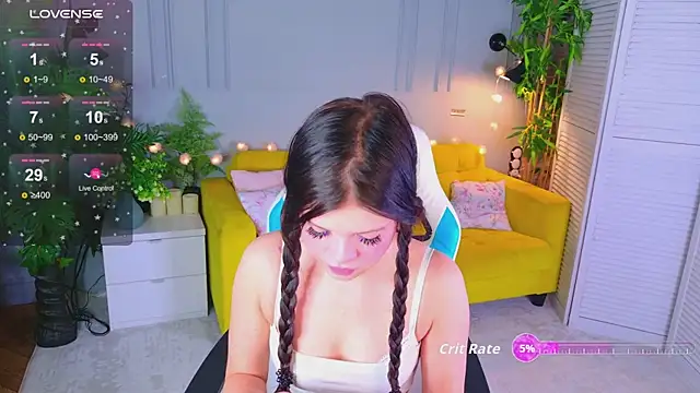 Snapshot of StormiSky chatting on 26, 5, 2026 StormiSky online show from 26, 5, 2026