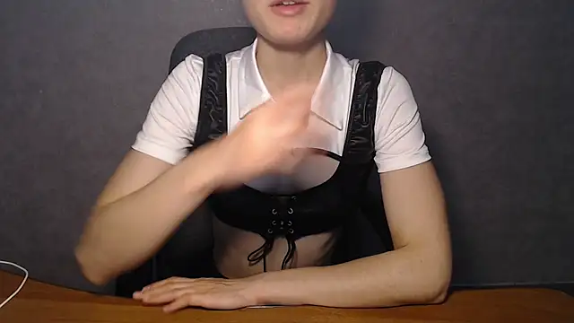 EveLiaka online show from 27, 5, 2026