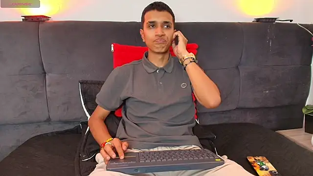 Snapshot of Alan_Colthon chatting on 25, 5, 2026 Alan Colthon online show from 25, 5, 2026