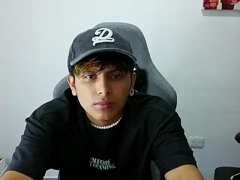 dany fans online show from 24, 4, 2026