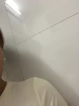 Ly-sexyy online show from 16, 7, 2026