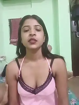 hot-couple-0 online show from 16, 5, 2026