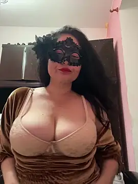 Snapshot of gattitta29 chatting on 8, 6, 2026 gattitta29 online show from 8, 6, 2026
