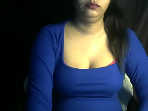 Snapshot of aaysha_lov chatting on 9, 5, 2026 aaysha lov online show from 9, 5, 2026
