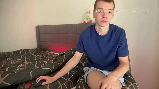 aaron stonee online show from 25, 4, 2026