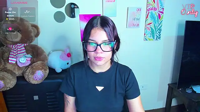 angelina 77 online show from 23, 6, 2026