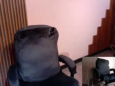 Snapshot of MissOffice_ chatting on 29, 5, 2026 MissOffice online show from 29, 5, 2026