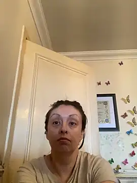 cutieliscious online show from 22, 4, 2026