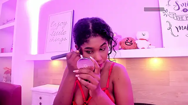Snapshot of AlissonJamess chatting on 20, 5, 2026 AlissonJamess online show from 20, 5, 2026