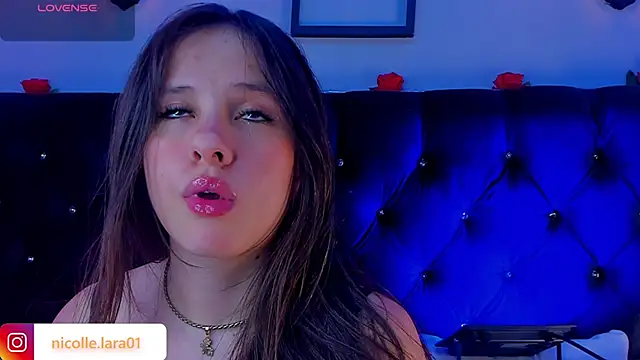 Kitty rose01 online show from 11, 7, 2026