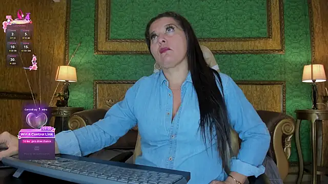 Agata Jade online show from 14, 7, 2026